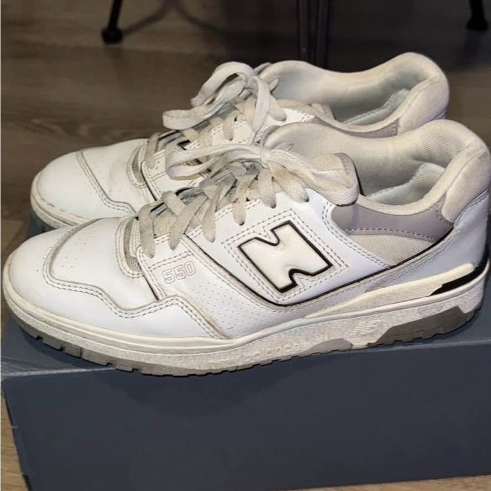 New Balance 550 Salt and Pepper Sneakers - Men’s 8.5